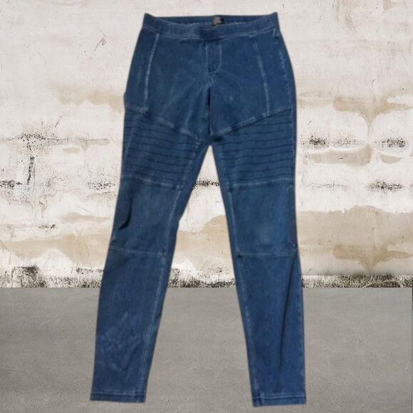 HUE Denim - HUE Women's Denim Blue Jeggings with Tapered Moto-Style Size Medium